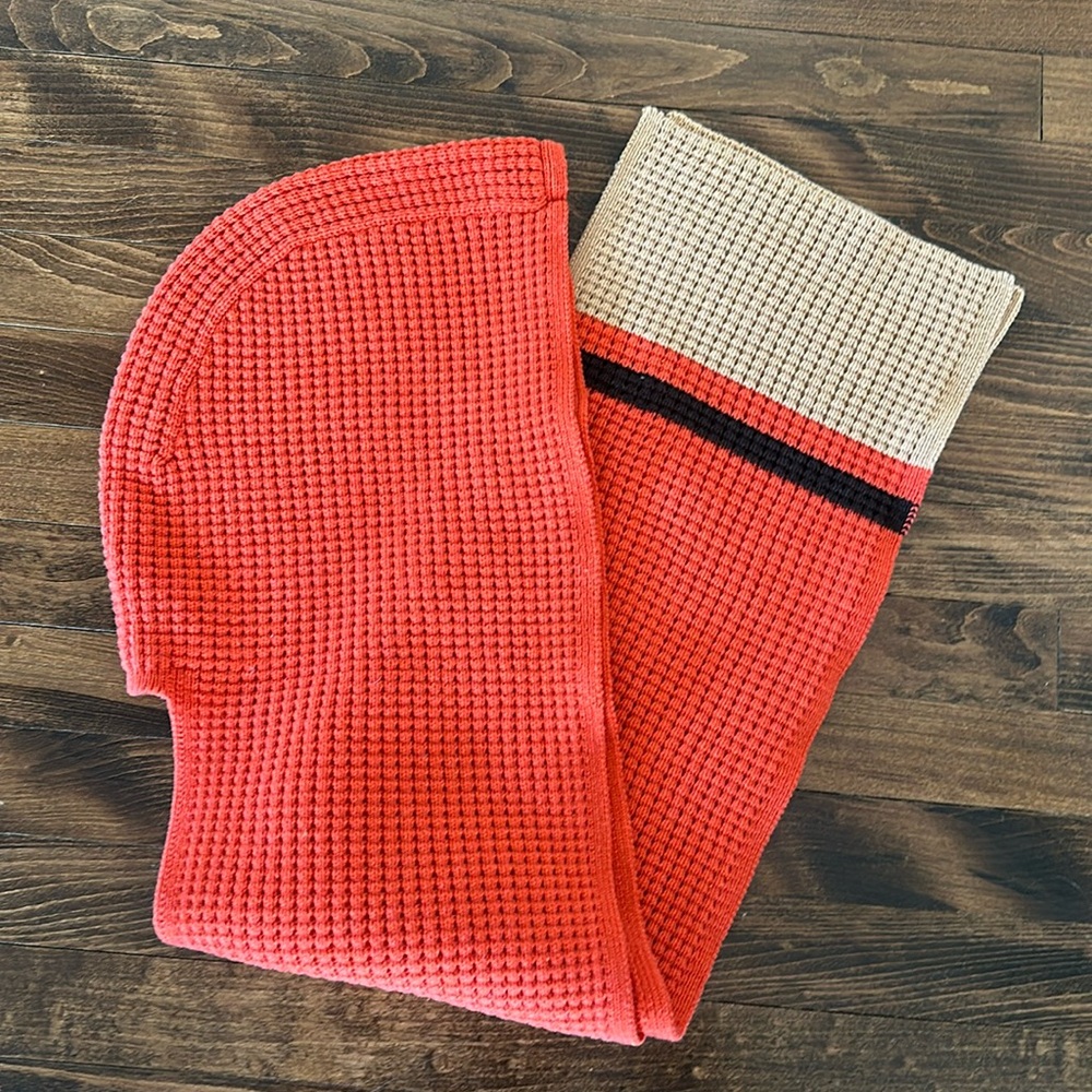 Uniqlo x Marni scarf/baklava